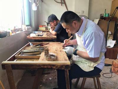 匠心筑夢，示范引領——萬少君工藝美術品設計工作室工匠示范基地與收藏品鑒定評估服務
